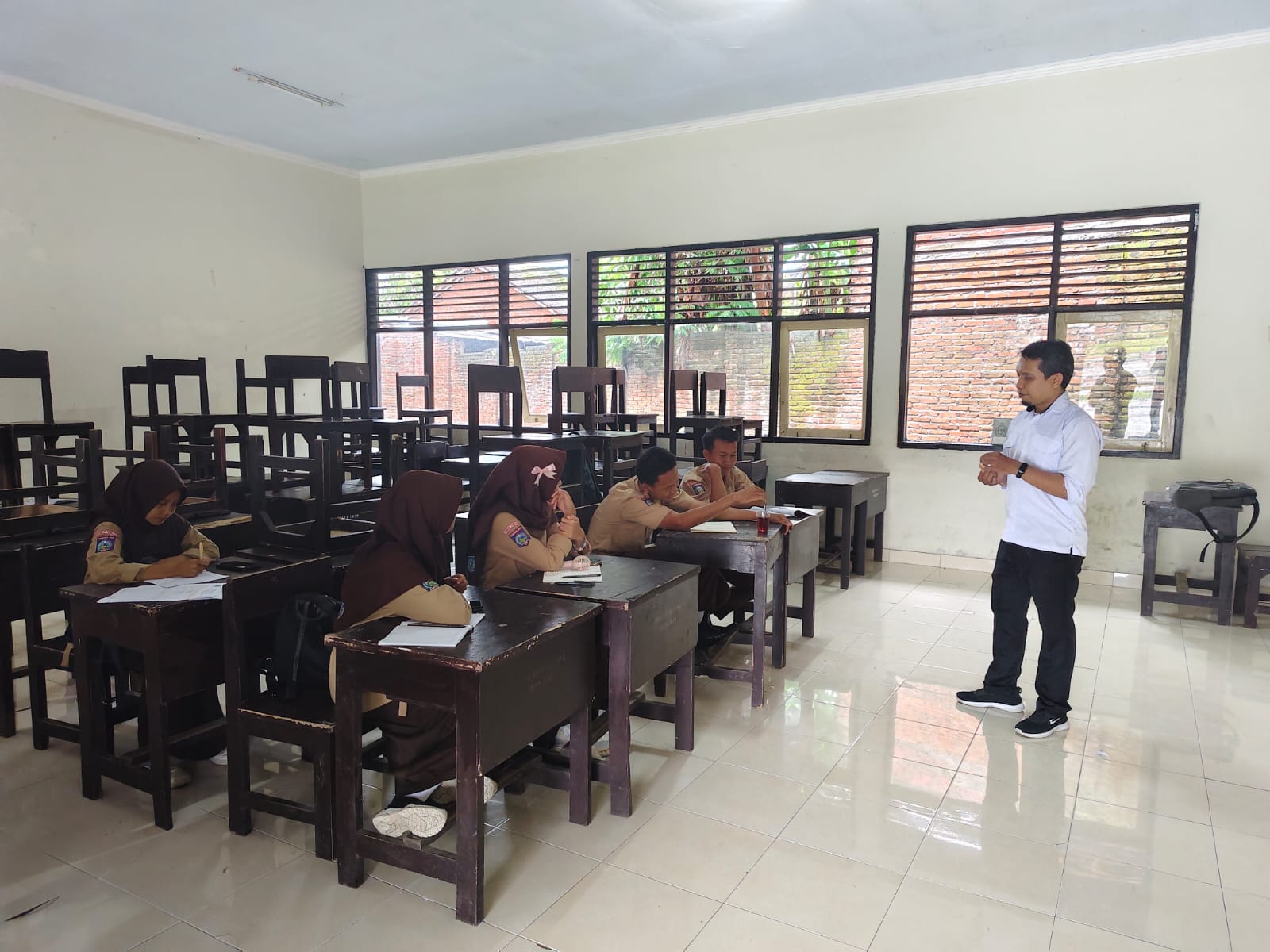 KARIA ILMIAH REMAJA (KIR)